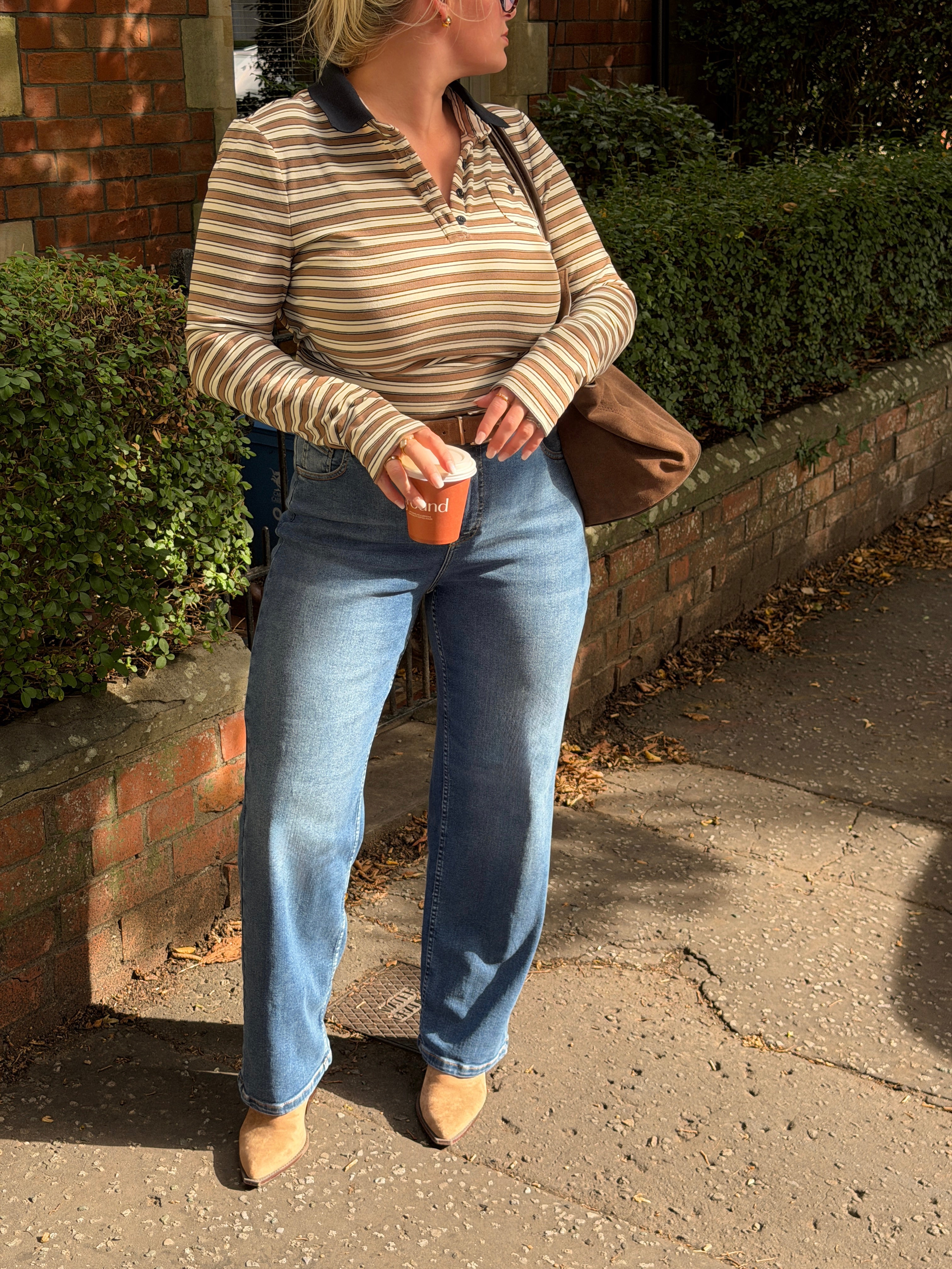 Image of 12 | 5’4 | Short