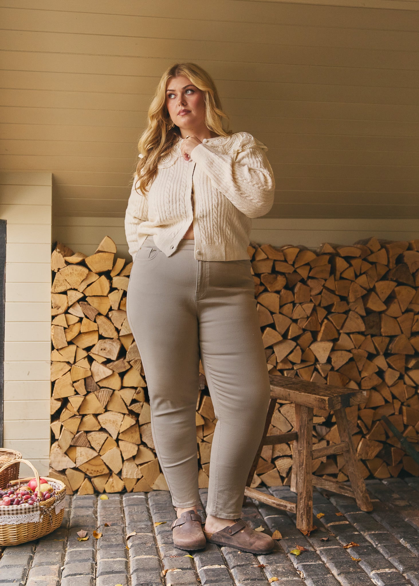 20 | 5’10 | Regular 