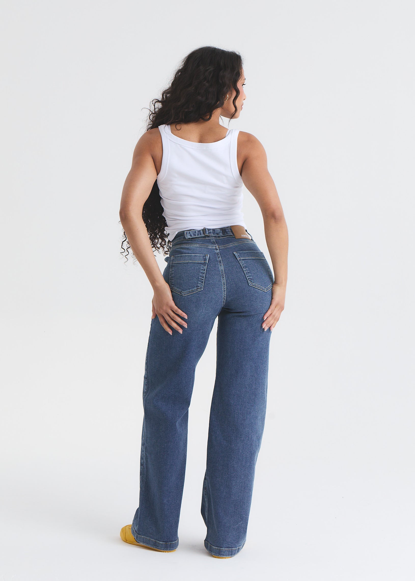 Image of 6 | 5’11 | Regular