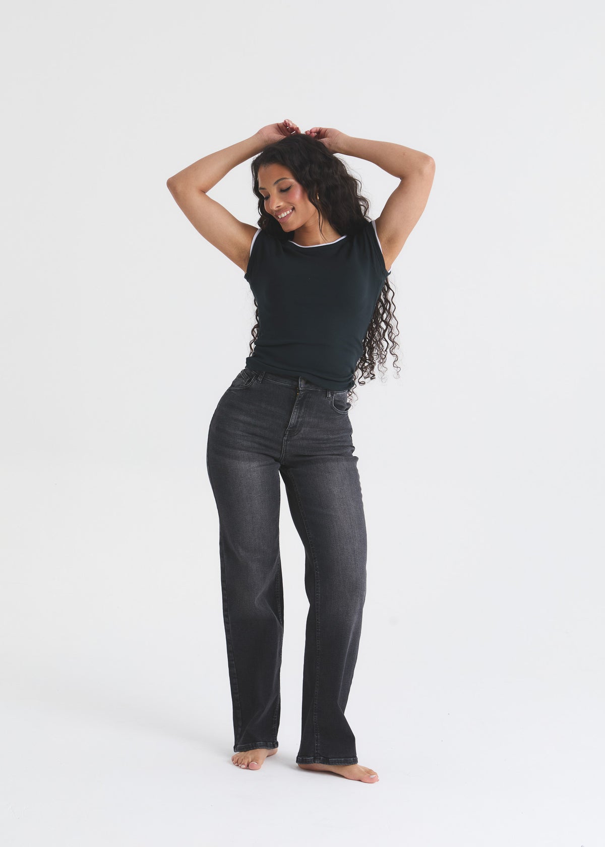Stretch Straight Jean detail