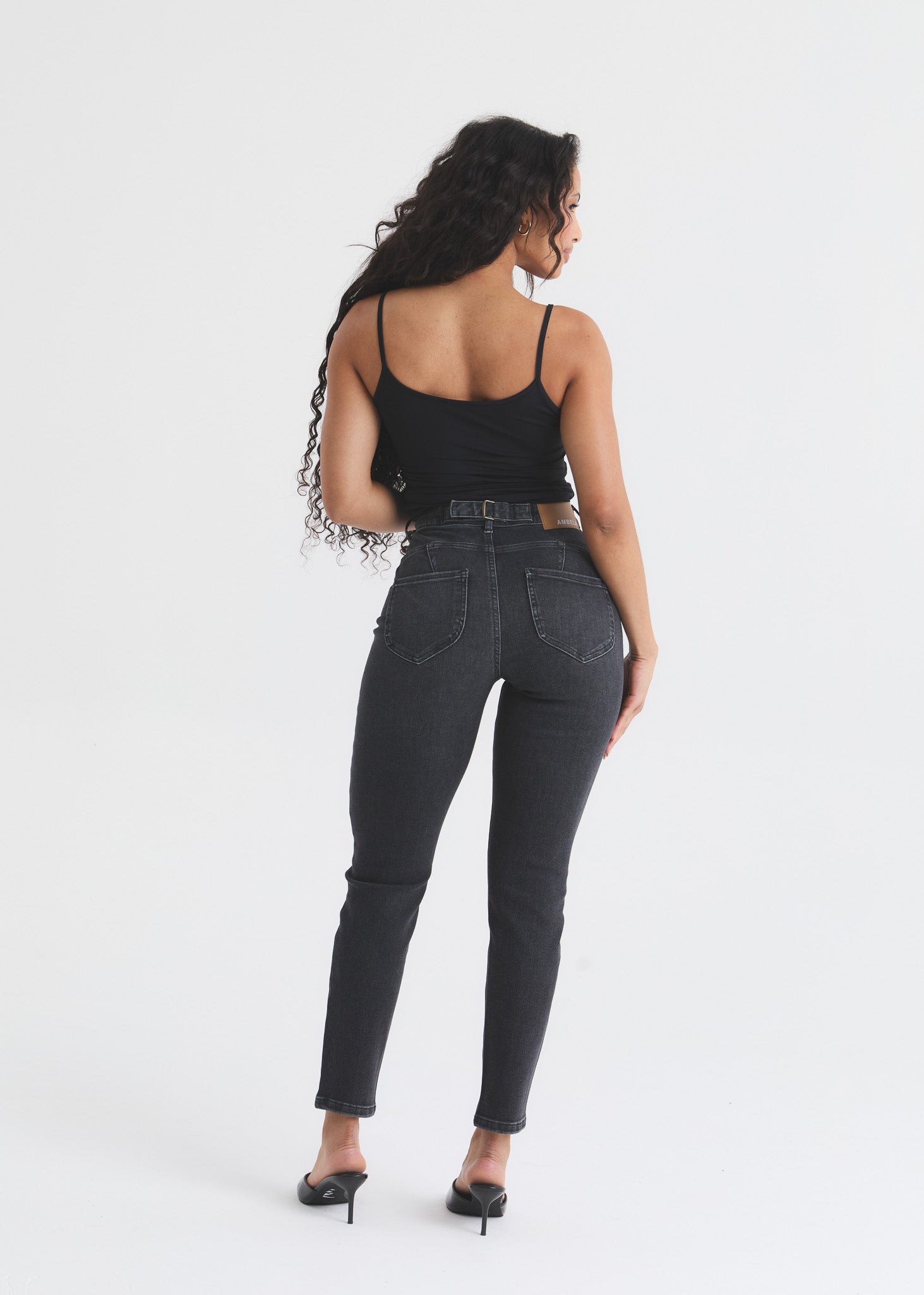 Image of 6 | 5’6 | Regular