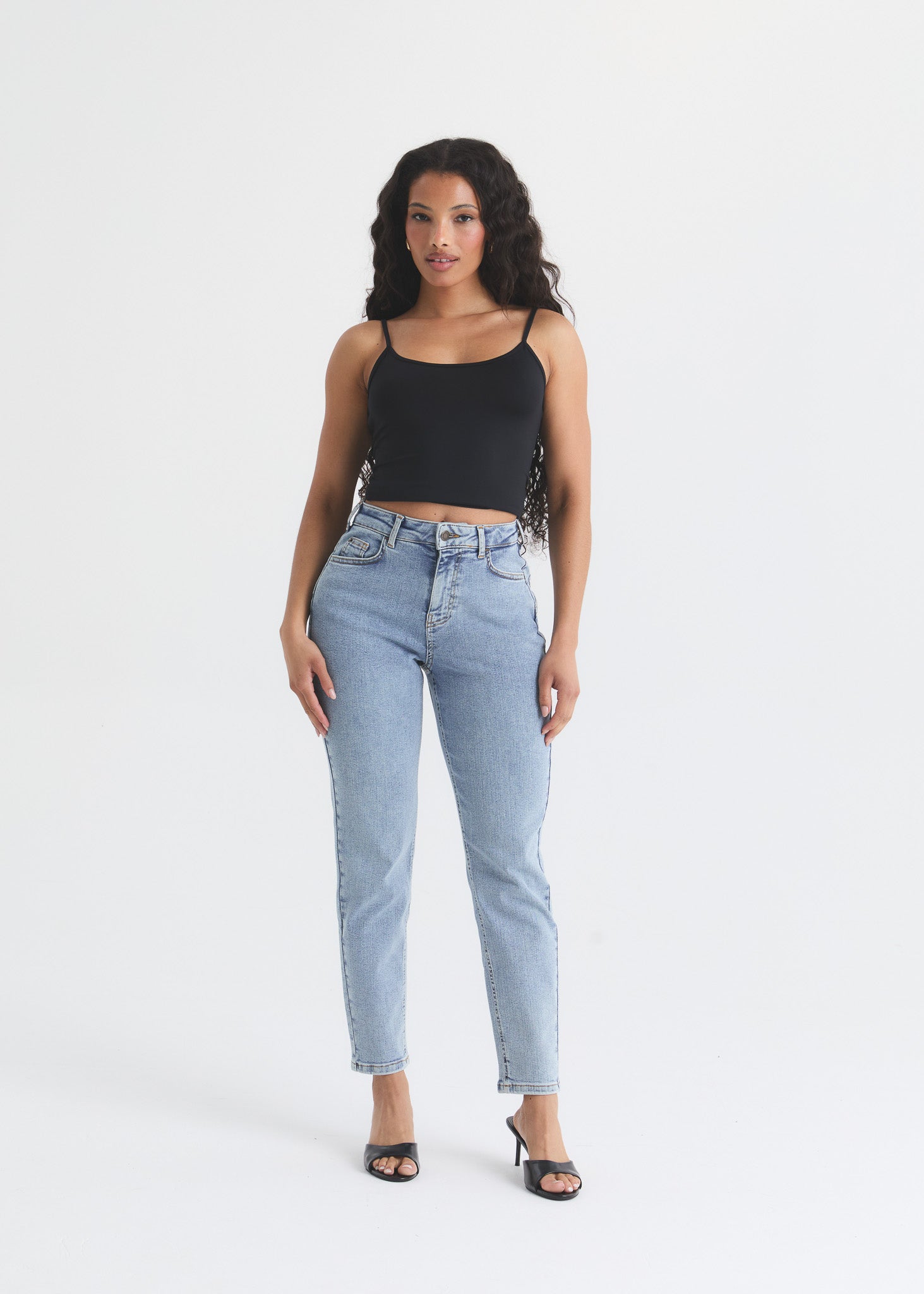 Image of 6 | 5’11 | Regular