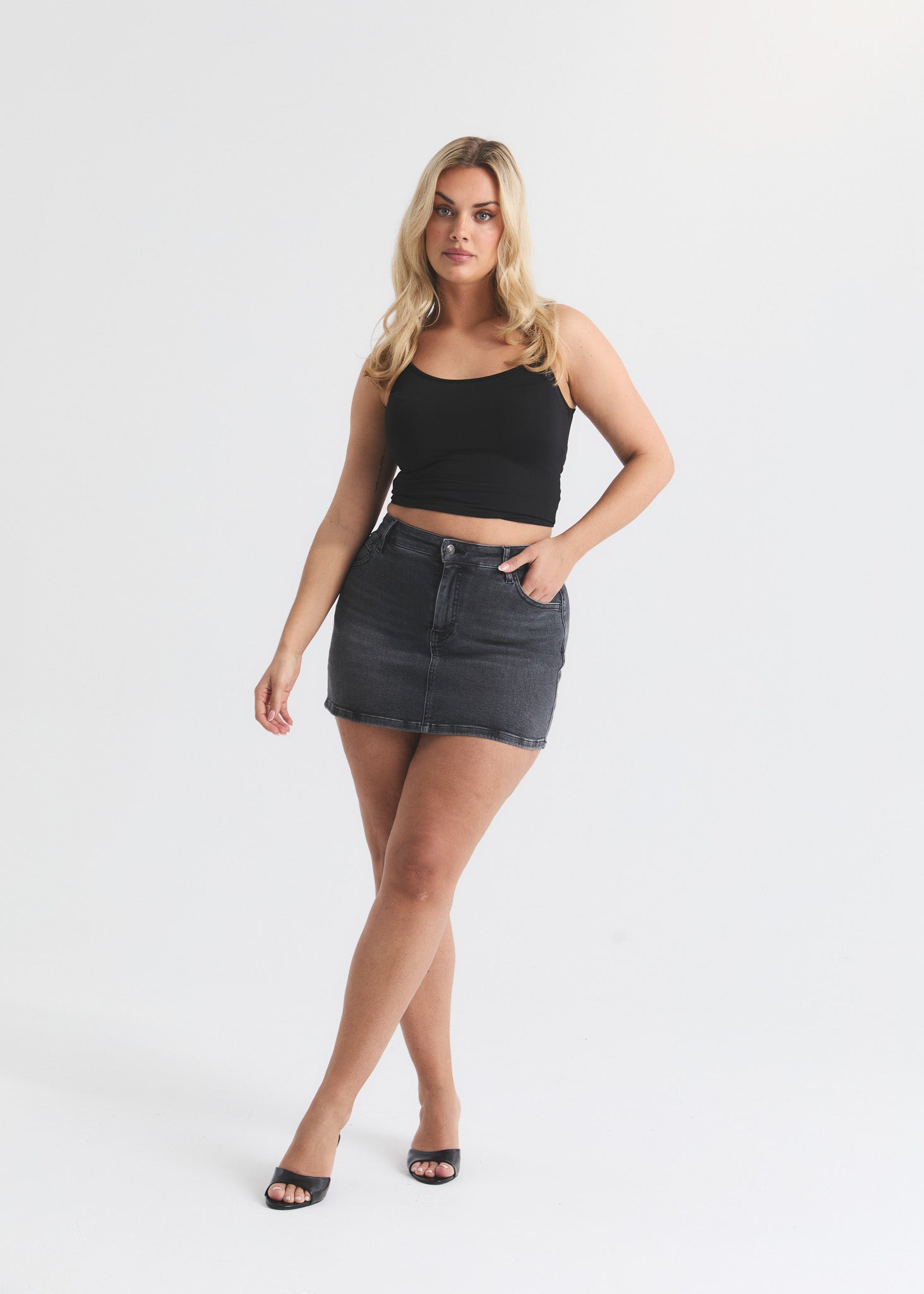 Image of 12 | 5'9.5