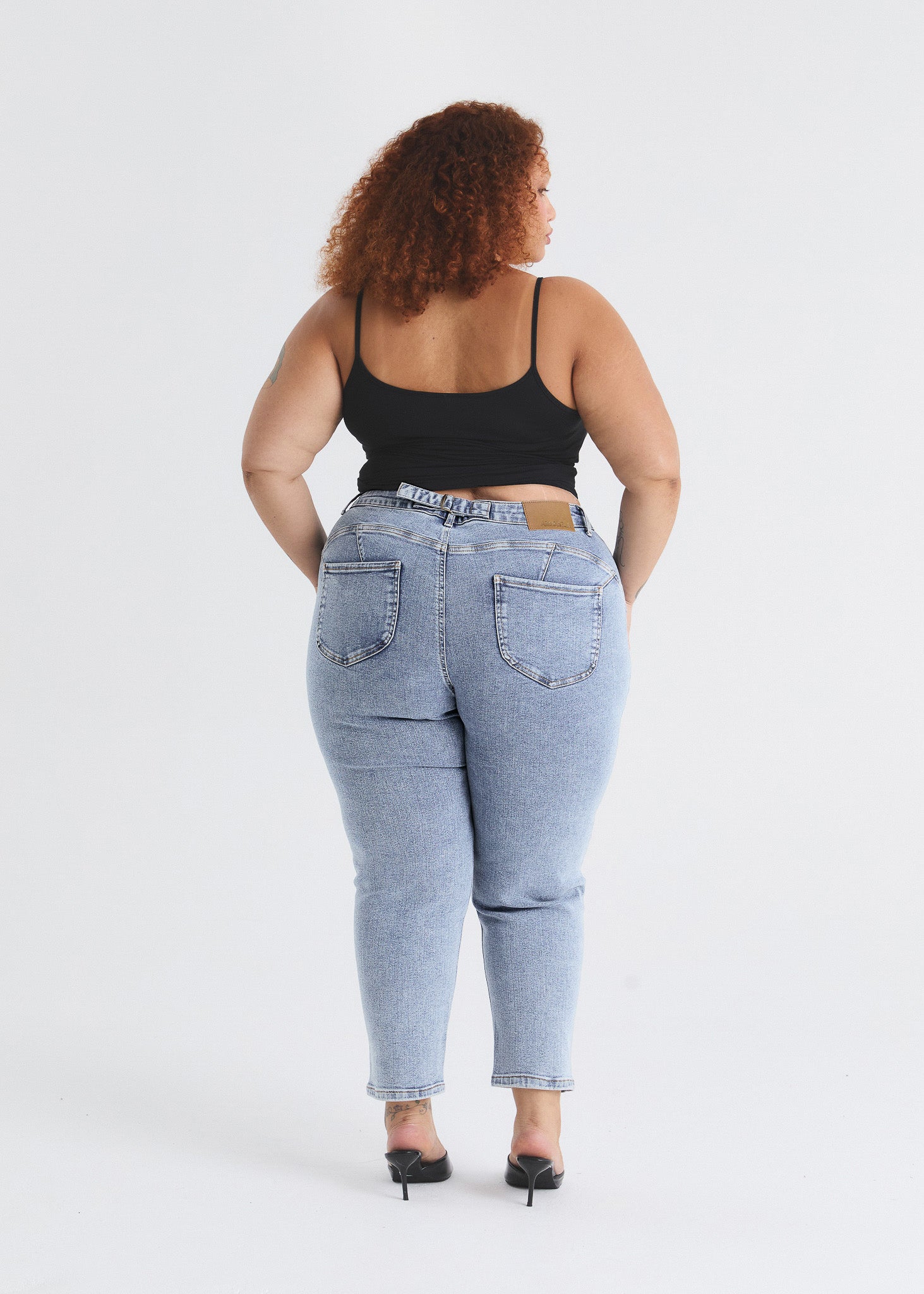Image of 18 | 5’3 | Short