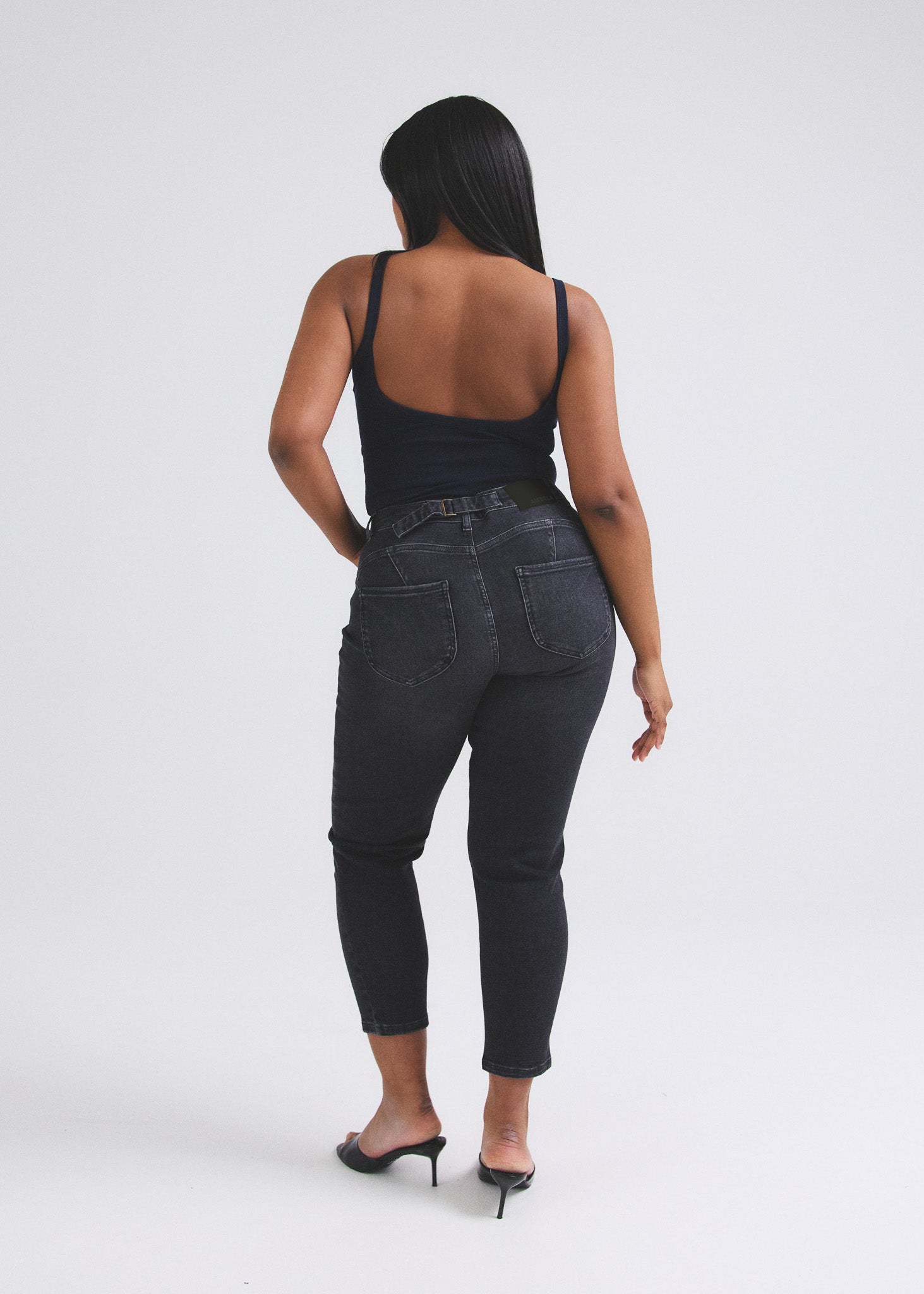 Image of 12 | 5’8 | Regular