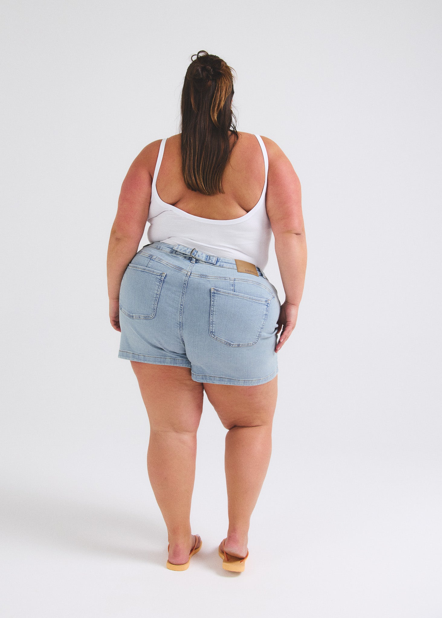 Image of 22 | 5’8 
