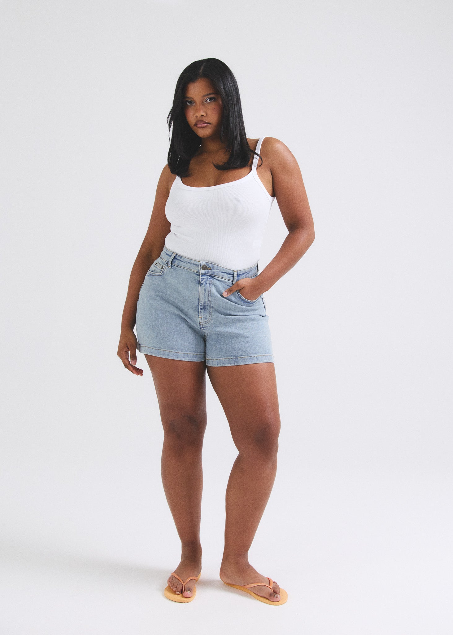 Image of 14 | 5’8 