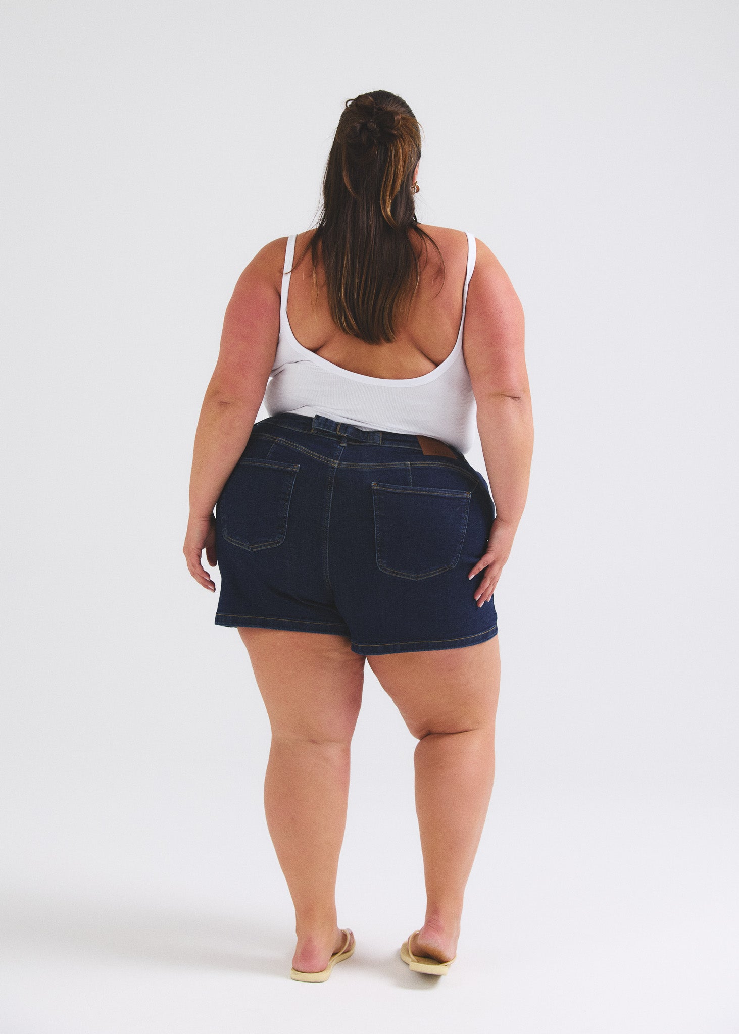 Image of 22 | 5’8 