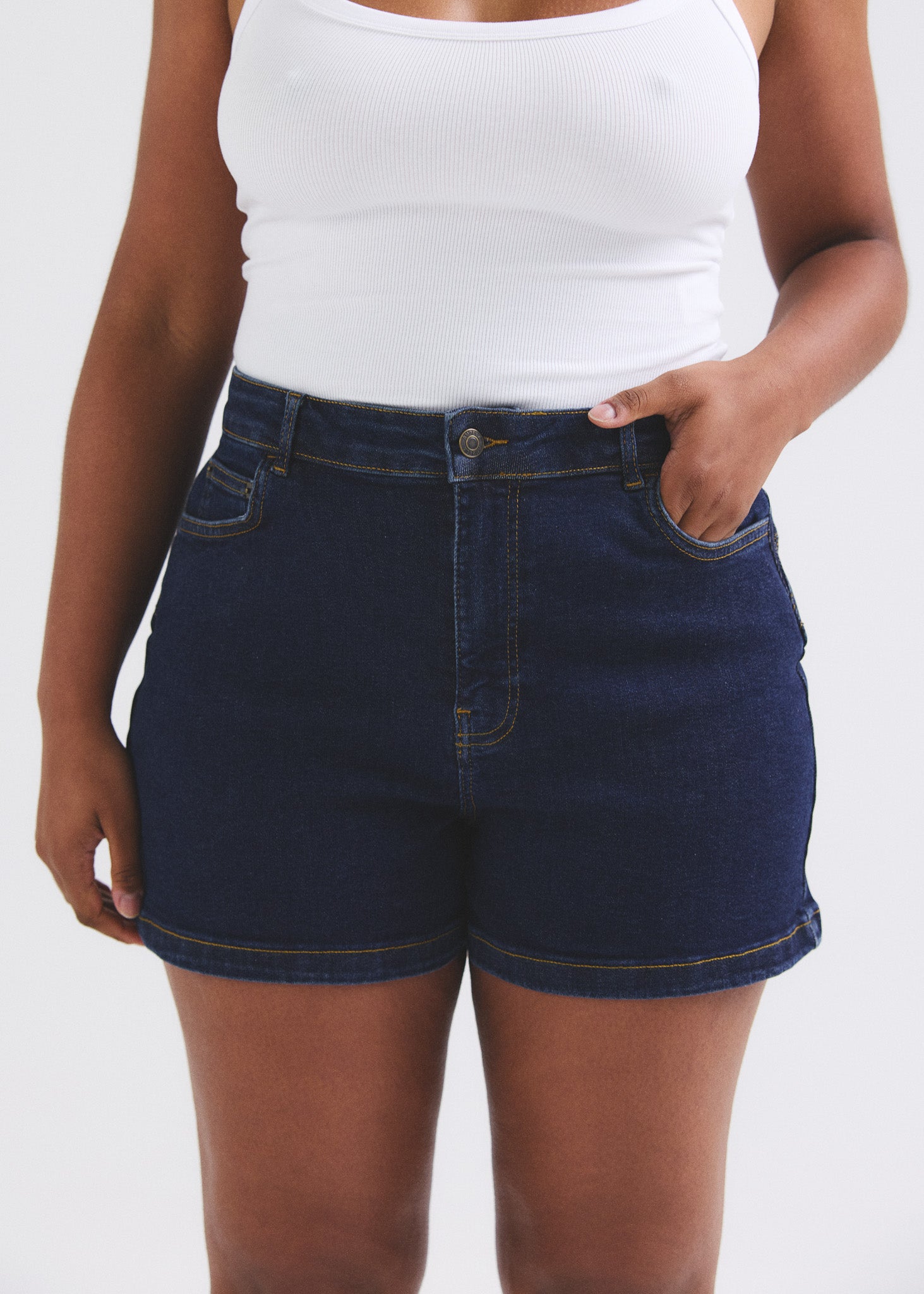 Image of 14 | 5’8 