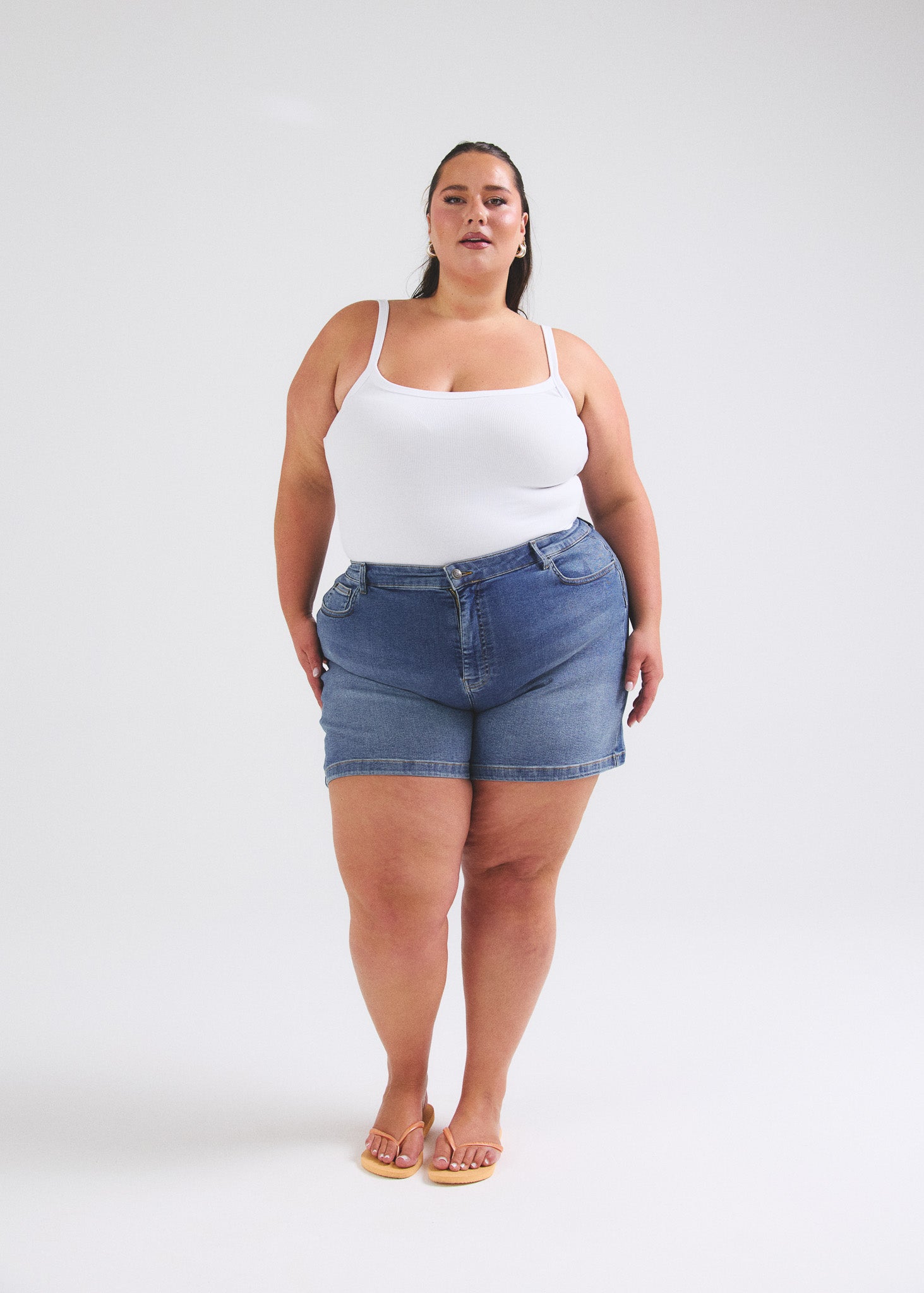 Image of 22 | 5’8 