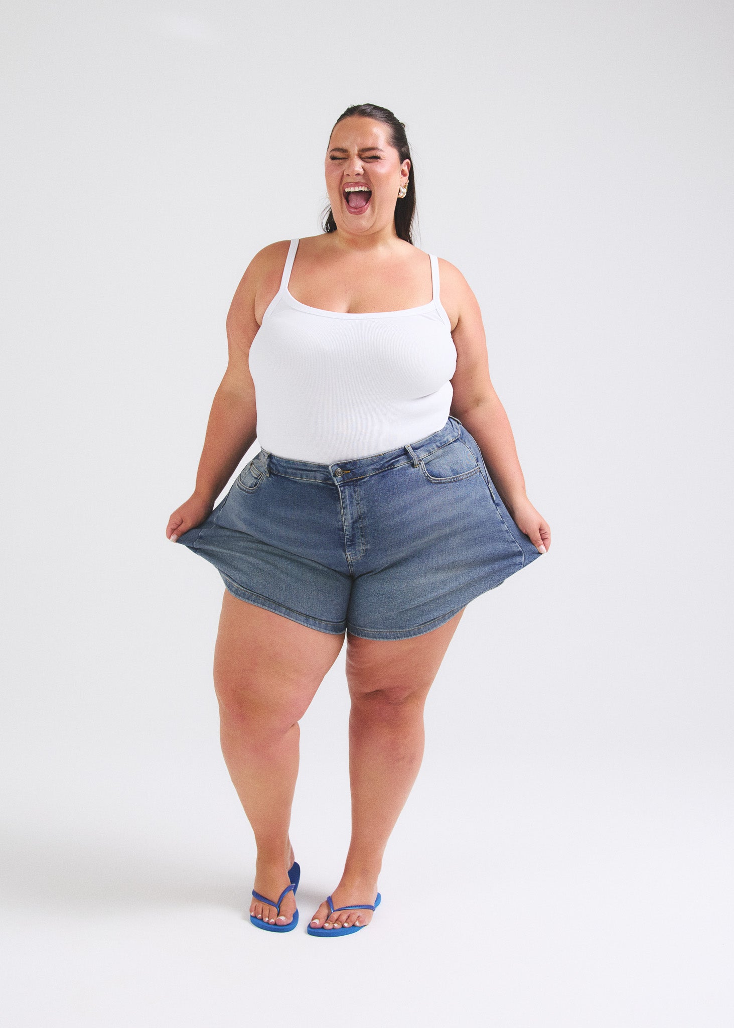 Image of 22 | 5’8 