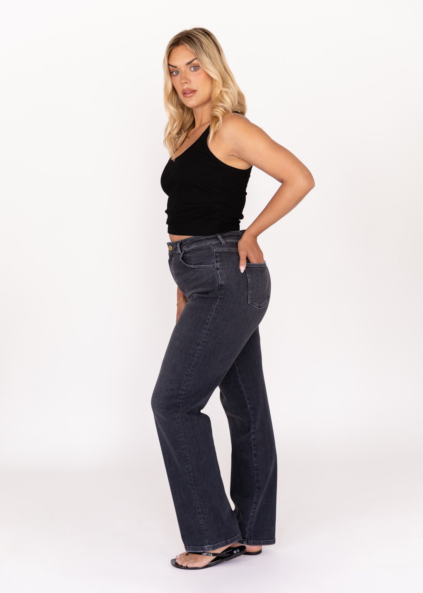 Image of Stretch Straight Jean