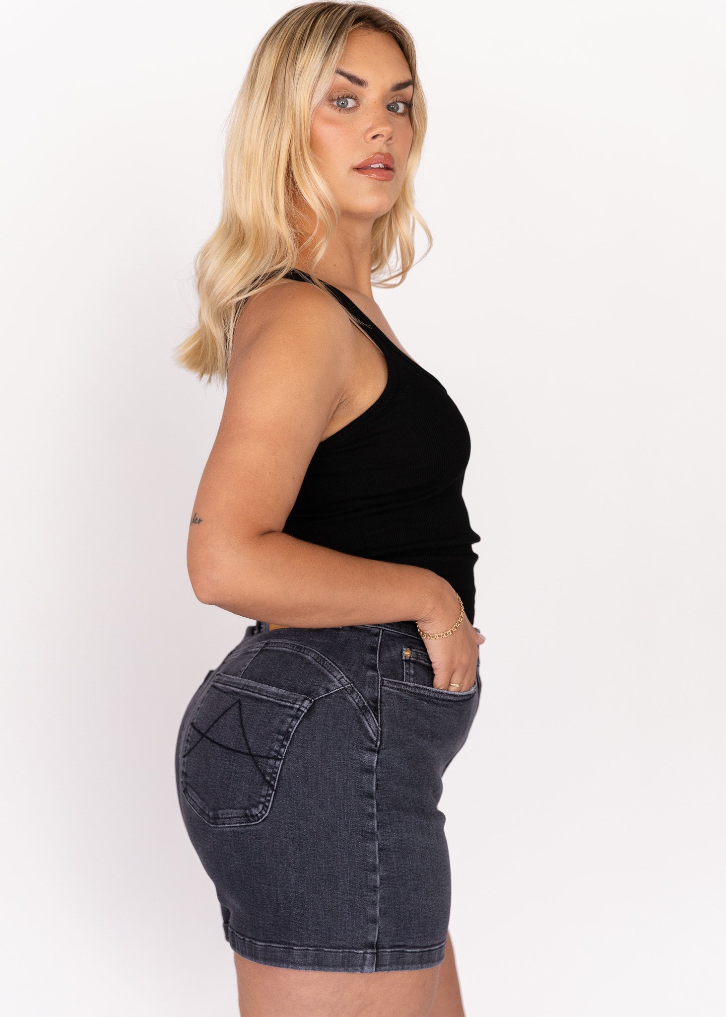 Stretch Mom Short
