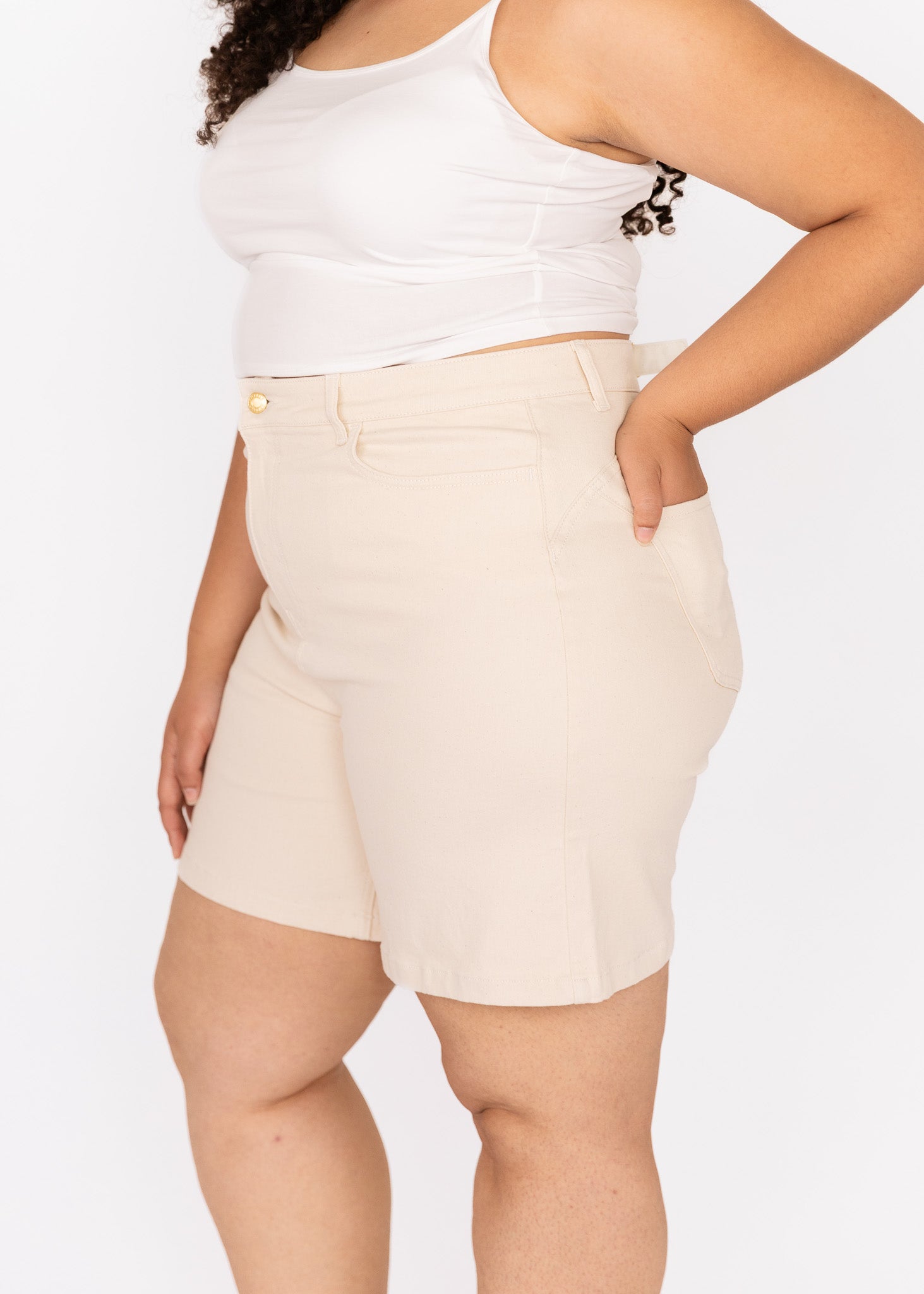 Image of Ecru Mom Short