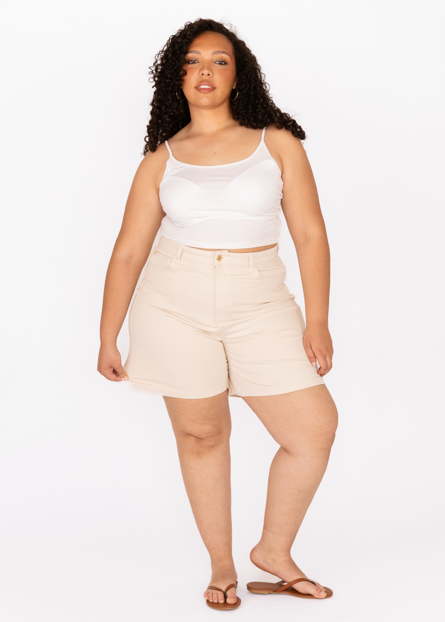 Ecru Mom Short