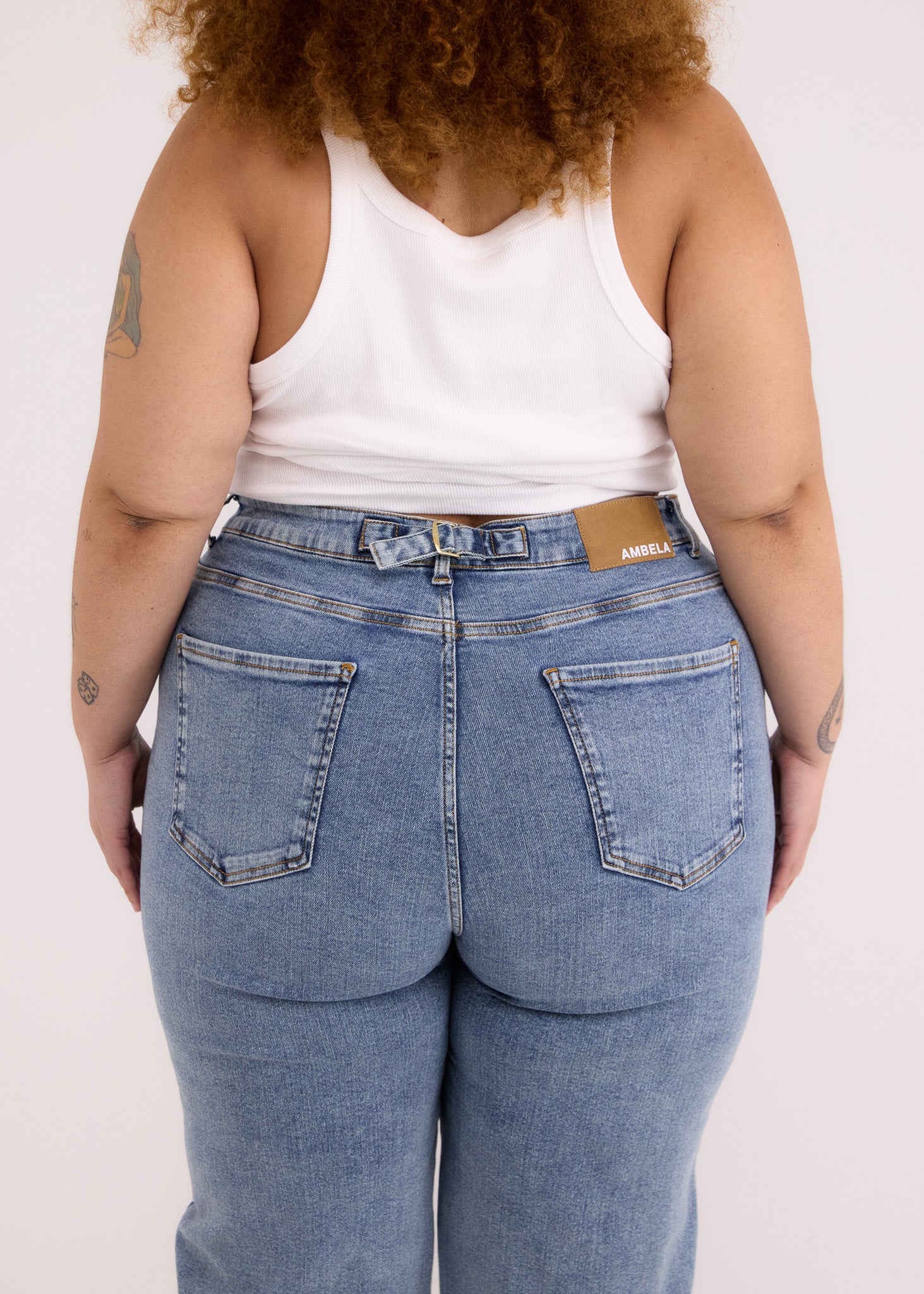 22 | 5’3 | Extra short