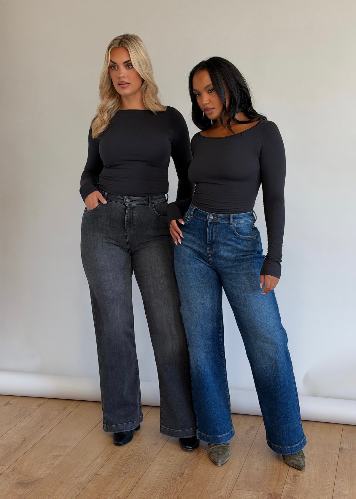 Stretch Wide Leg Jean detail
