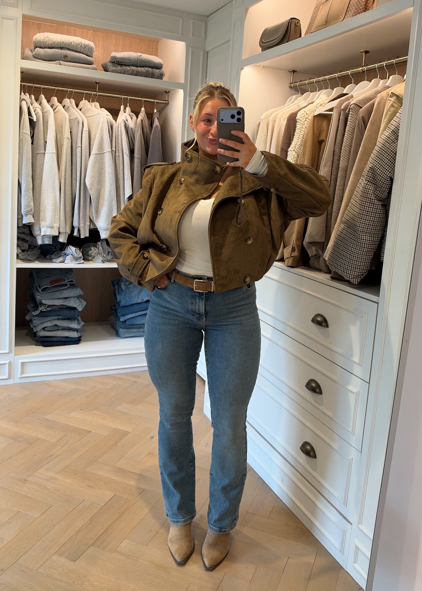 Image of 12 | Short | 5’4