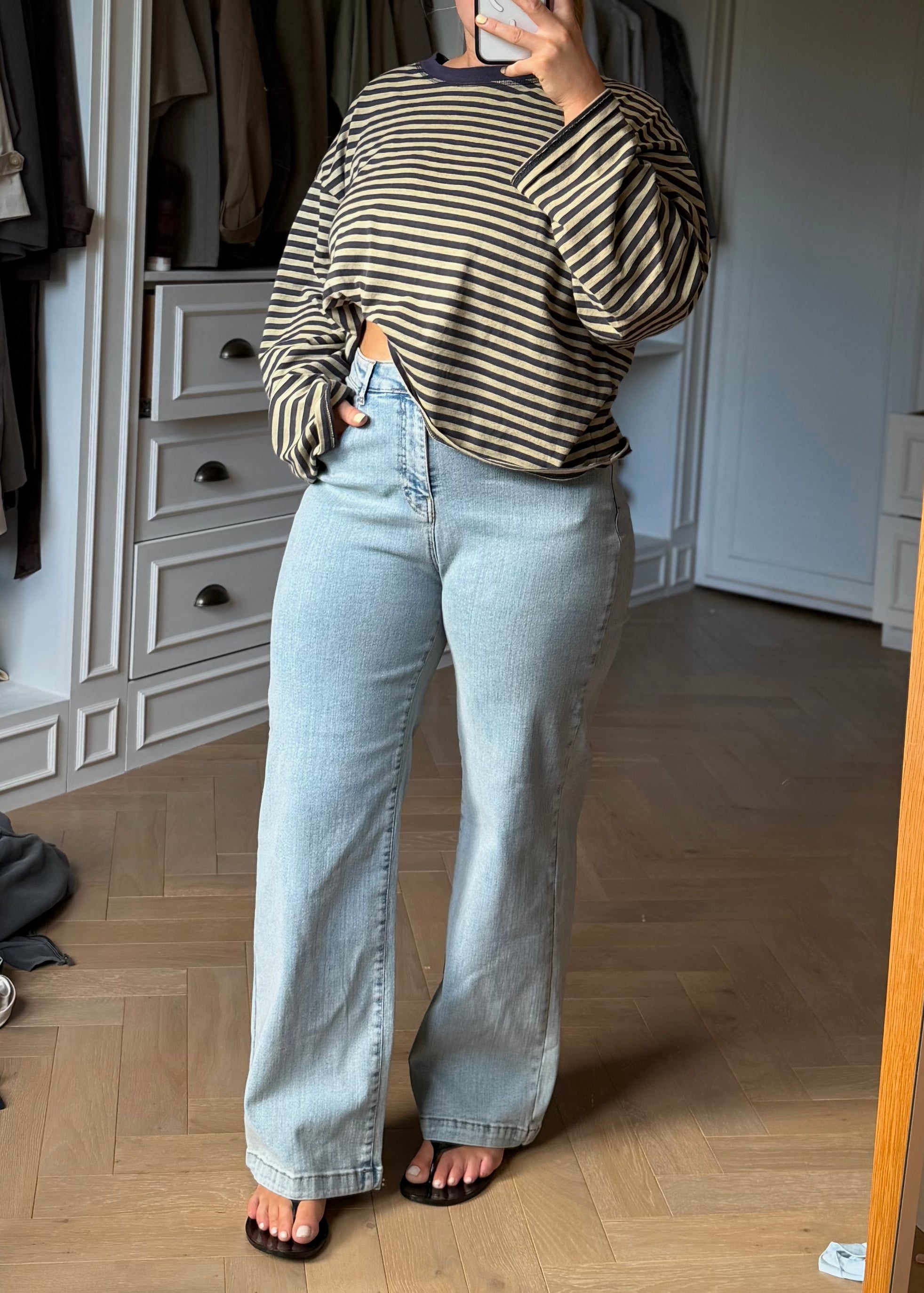 Image of Stretch Wide Leg Jean