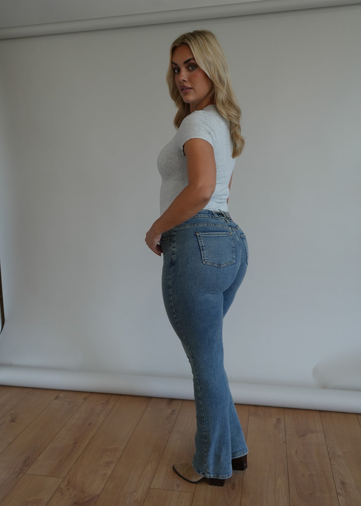 Stretch Bootcut Jean