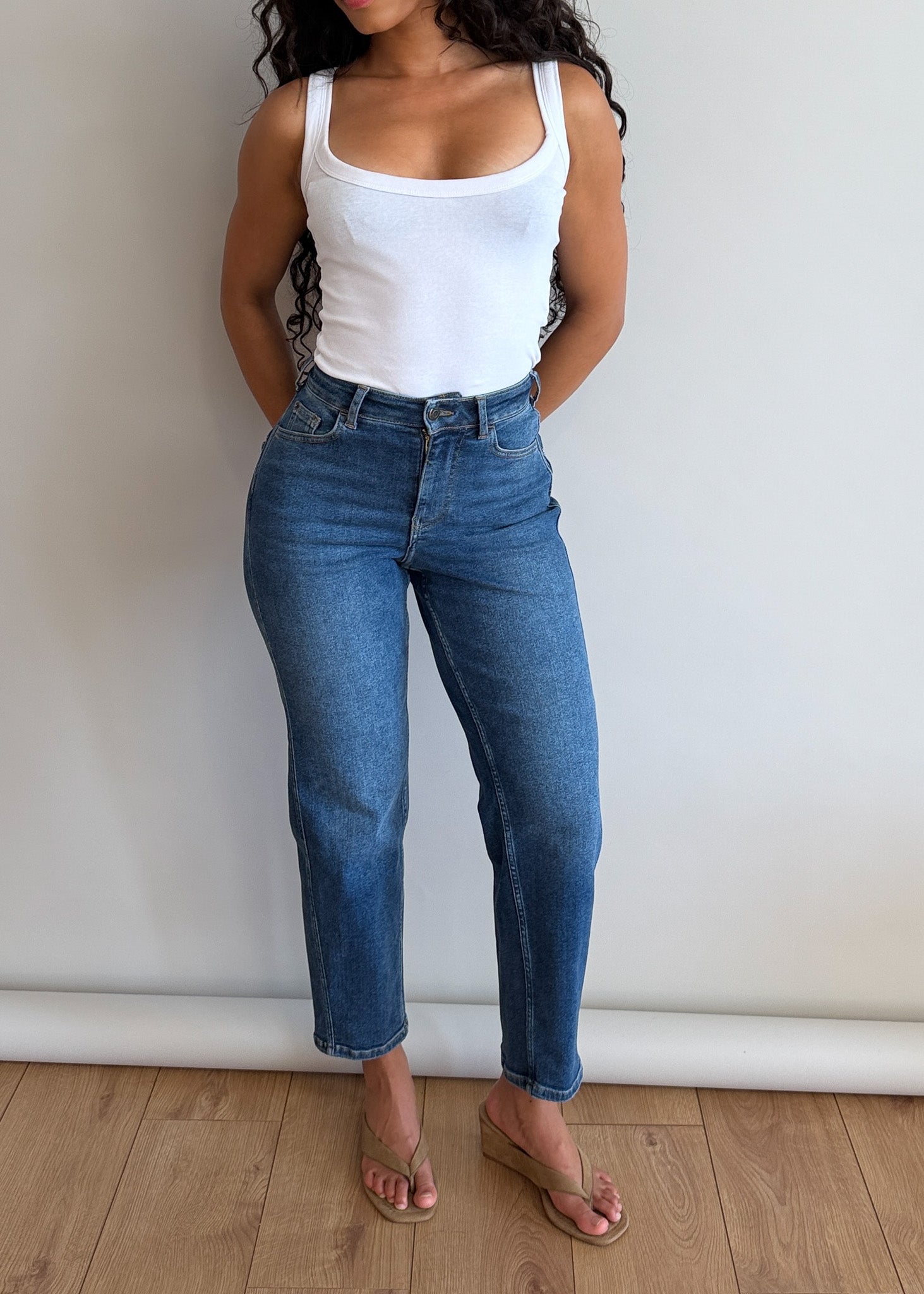 Image of 6 | 5’6 | Regular 