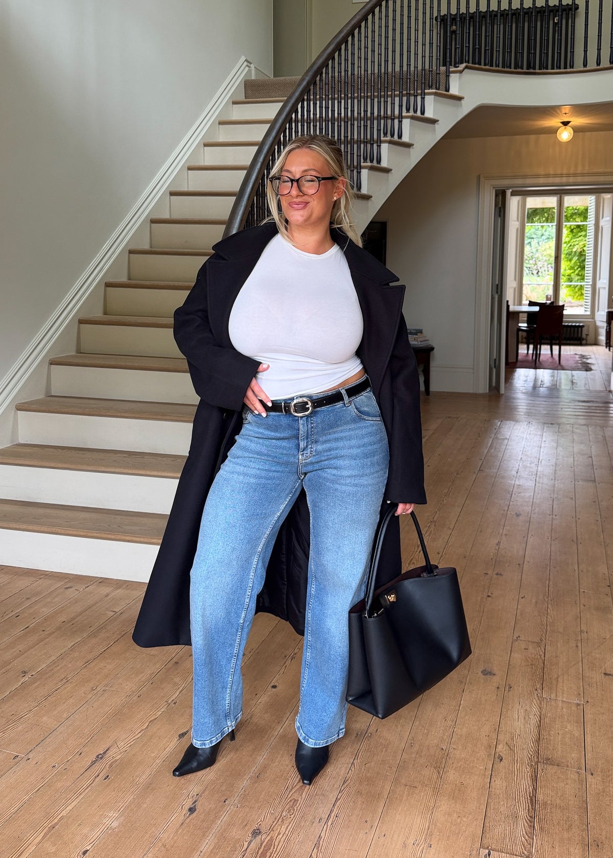Stretch Mid-Rise Straight Jean