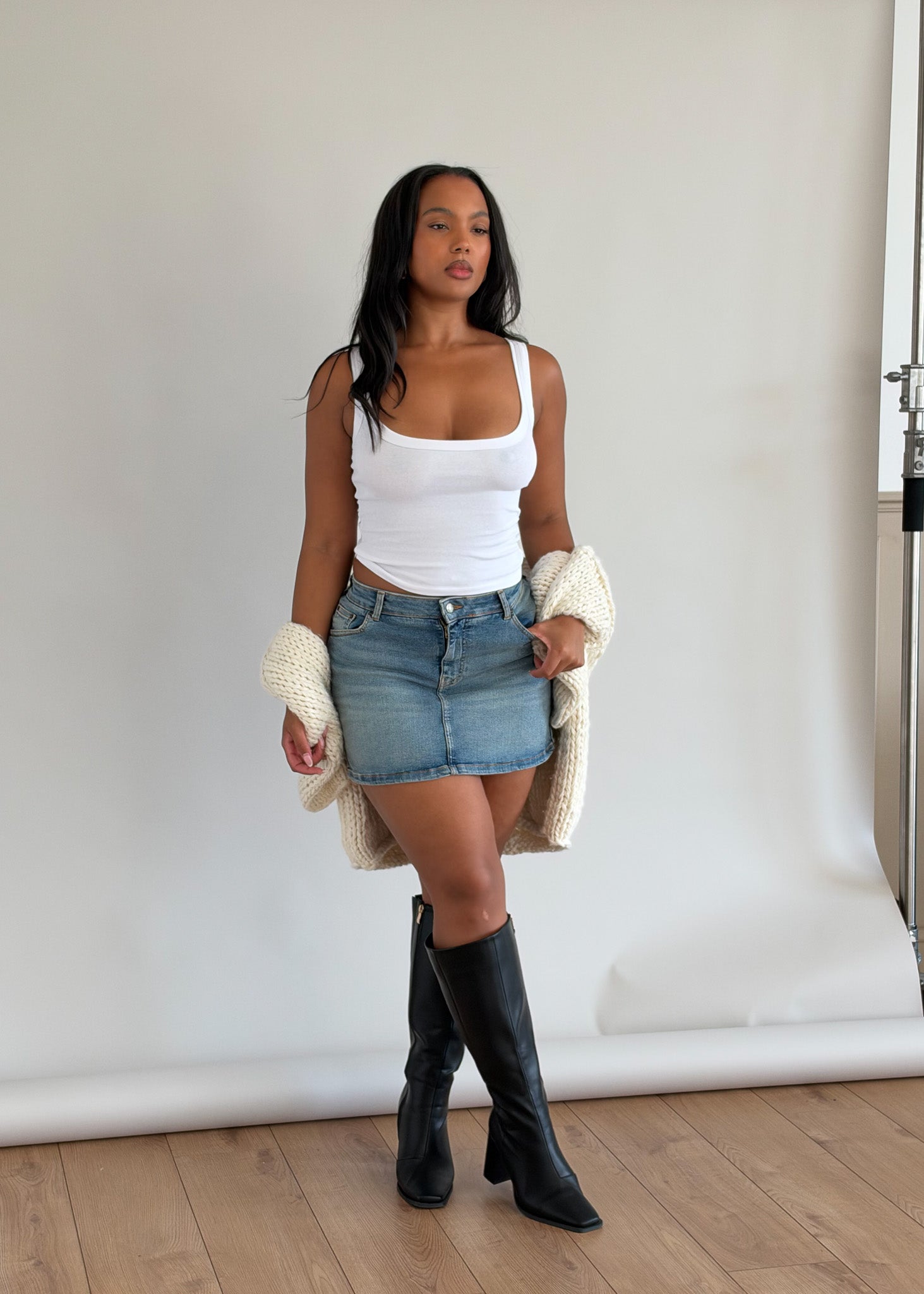 Image of 10 | 5'7