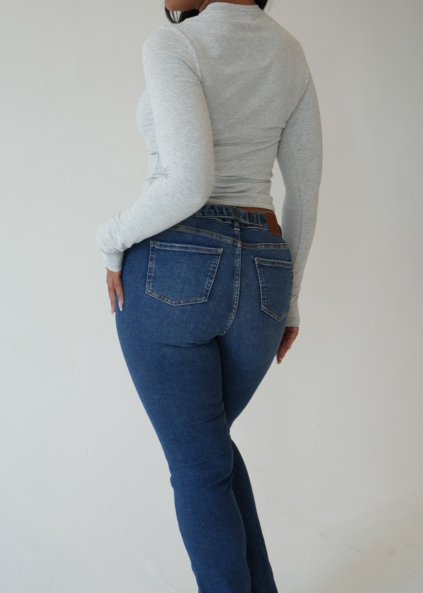 Image of 10 | Regular | 5'7