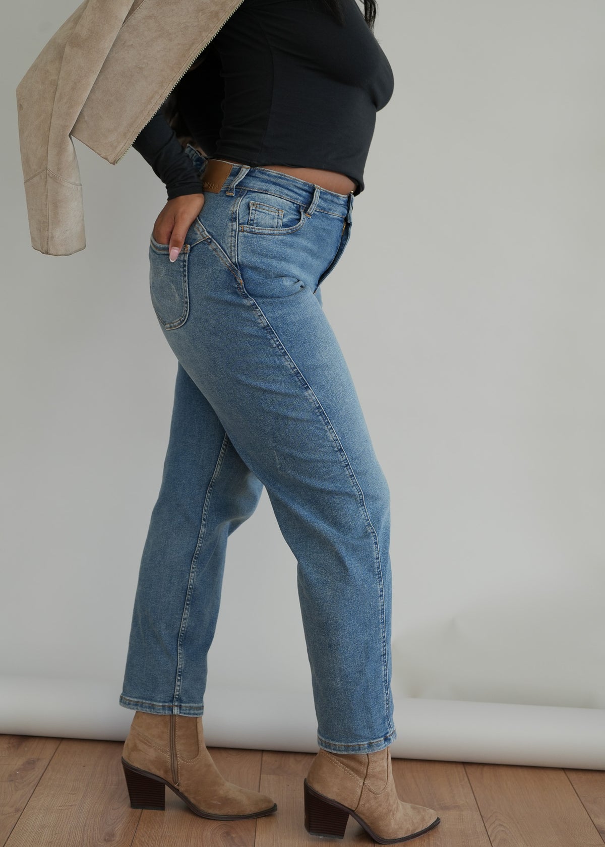 Stretch Relaxed Mom Jean