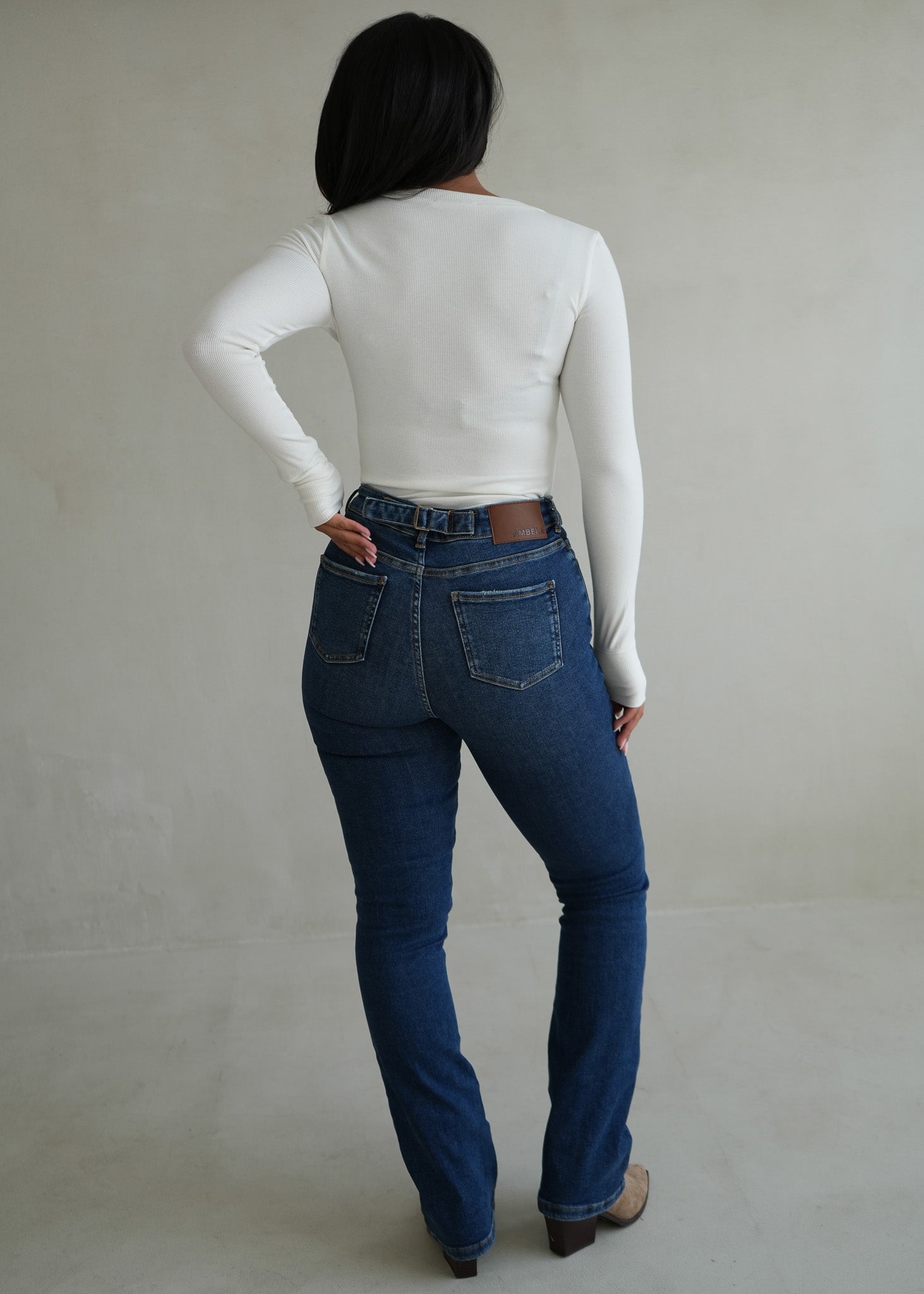 Image of 8 | Short | 5’6