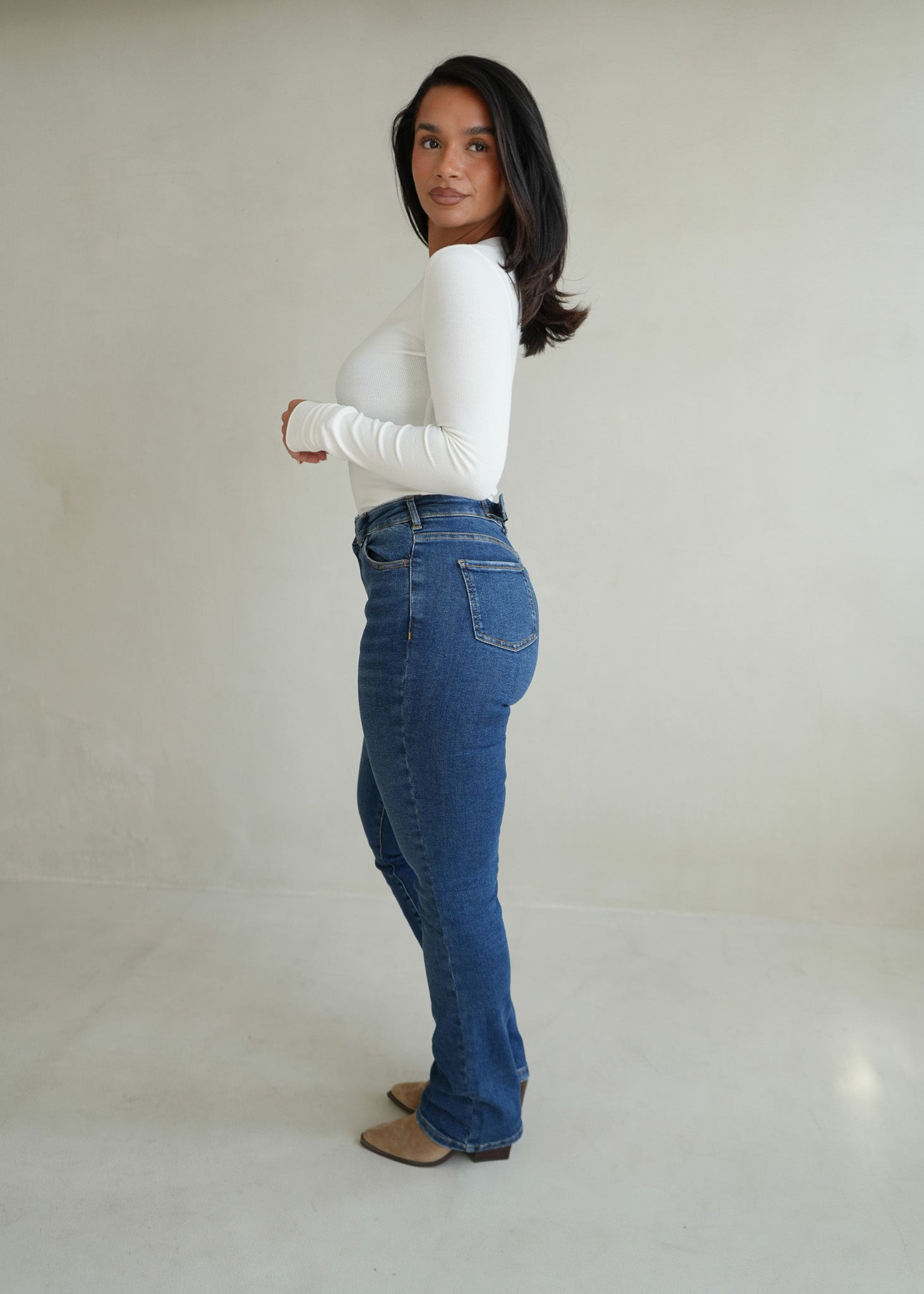 Image of 8 | Short | 5’6