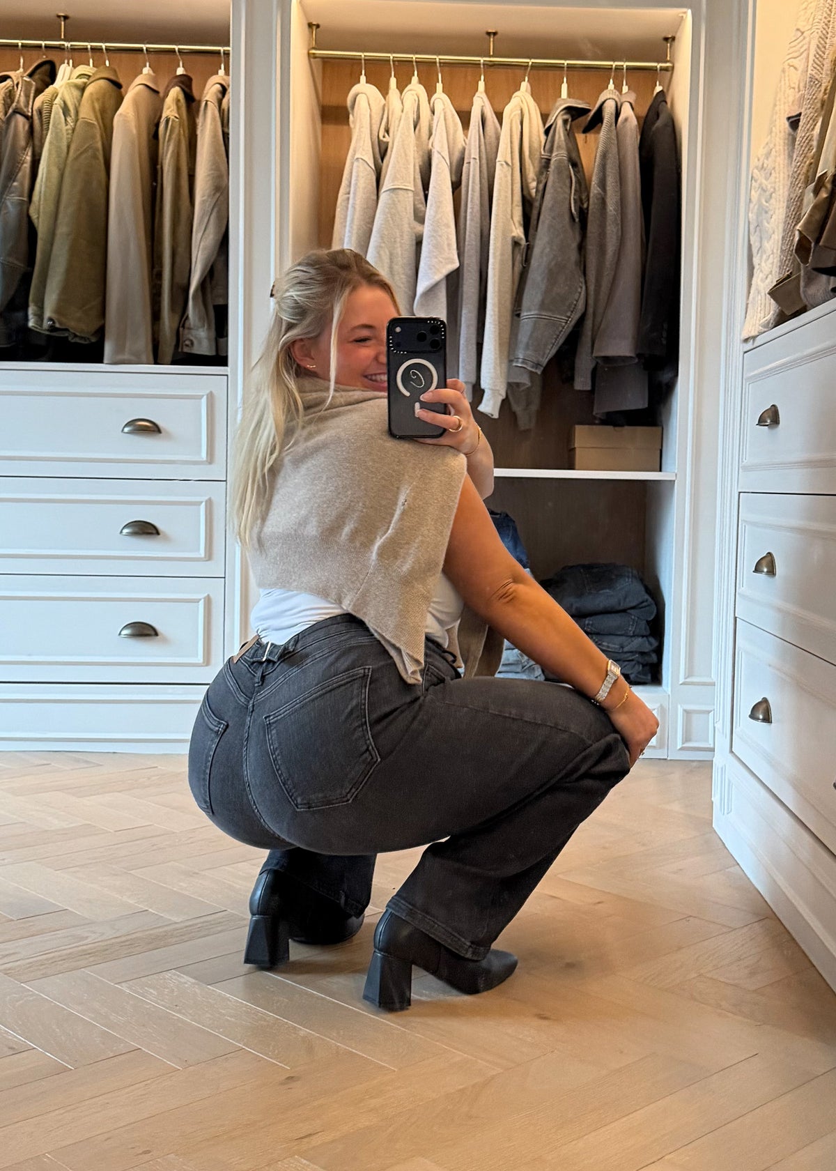 12 | 5’4 | Short