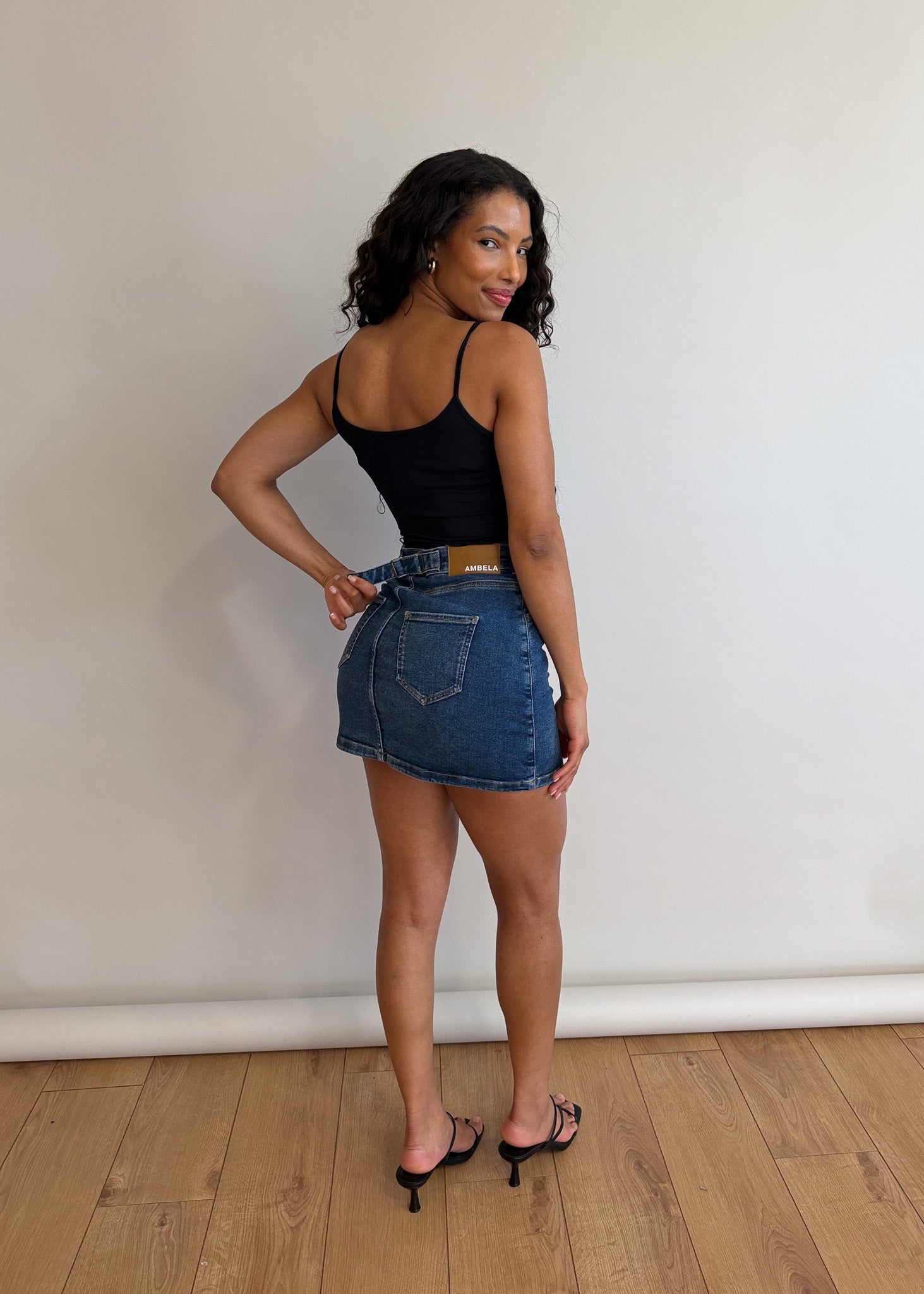 Image of 6 | 5’6 
