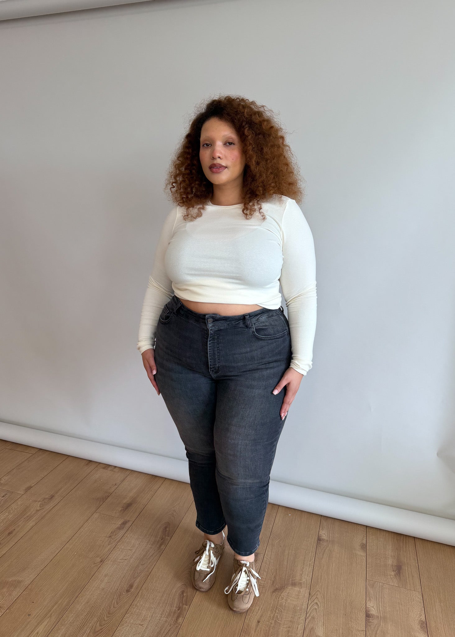 Image of 18 | 5’3 | Short