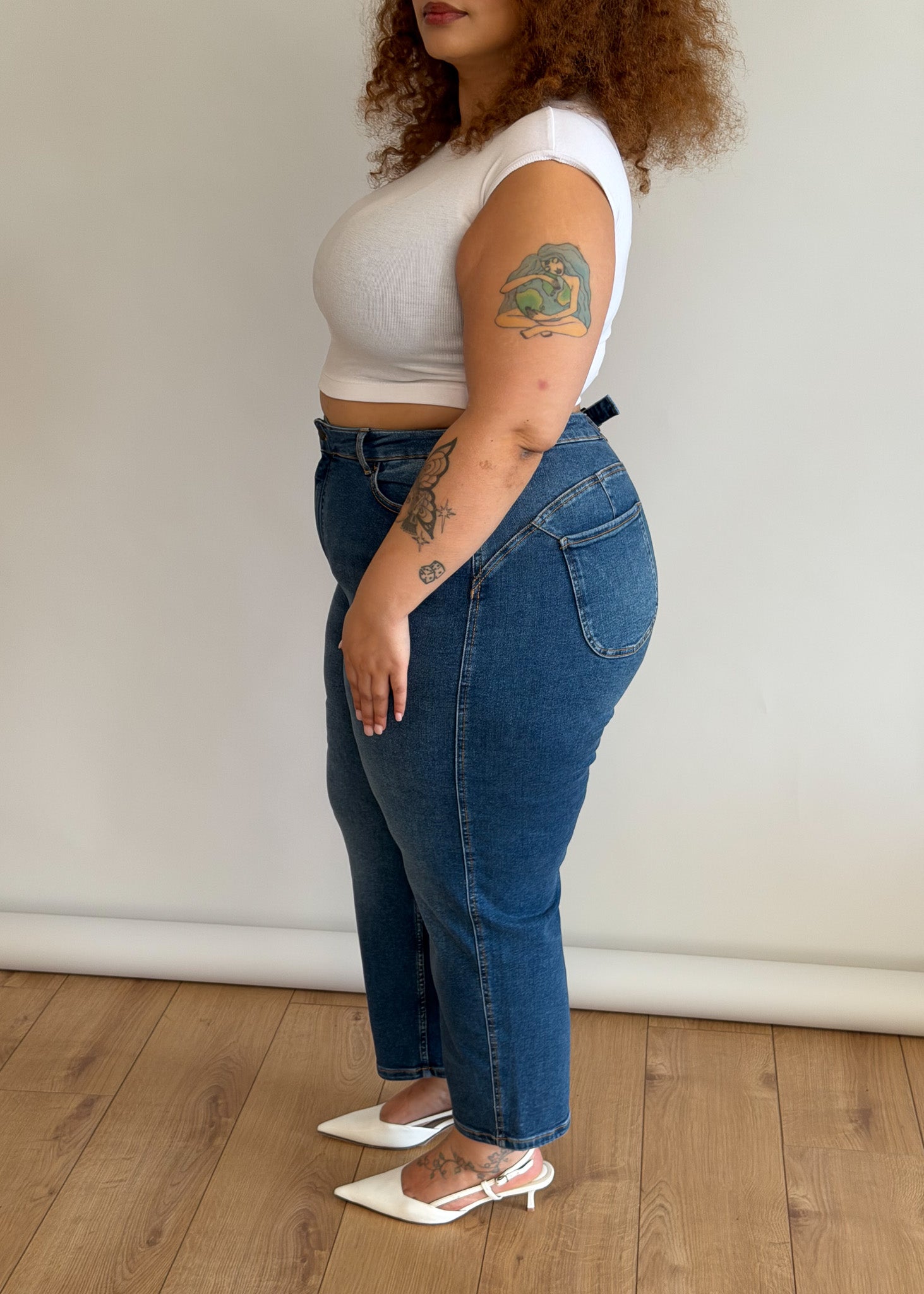Image of 18 | 5’3 | Short