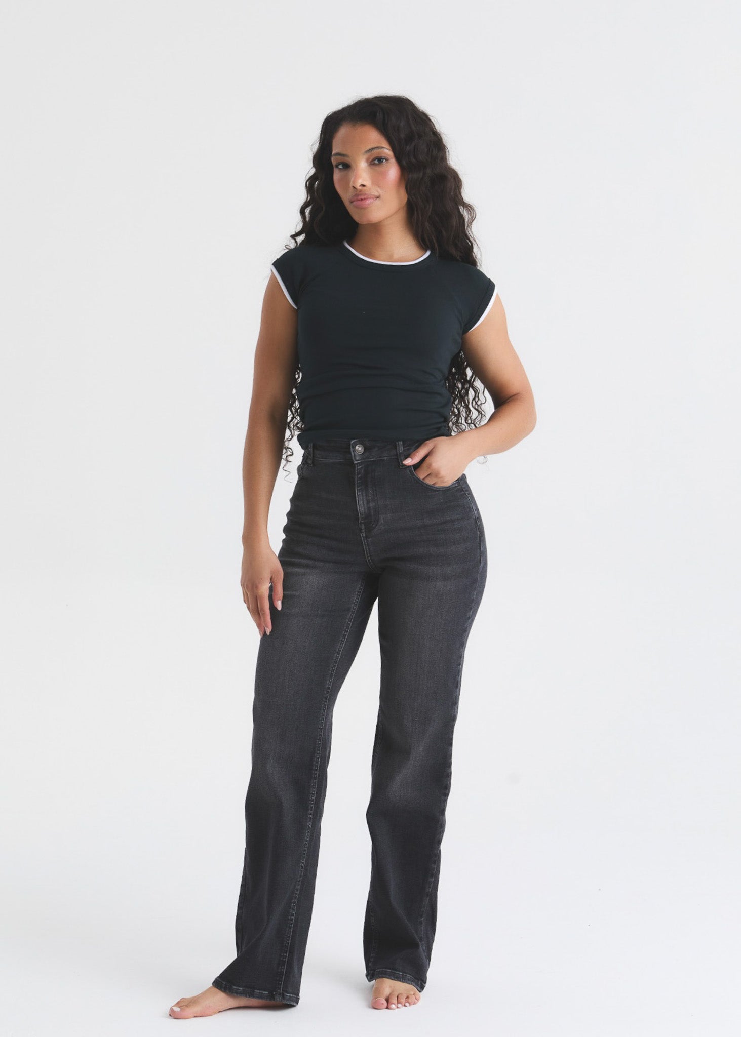 Image of Stretch Straight Jean