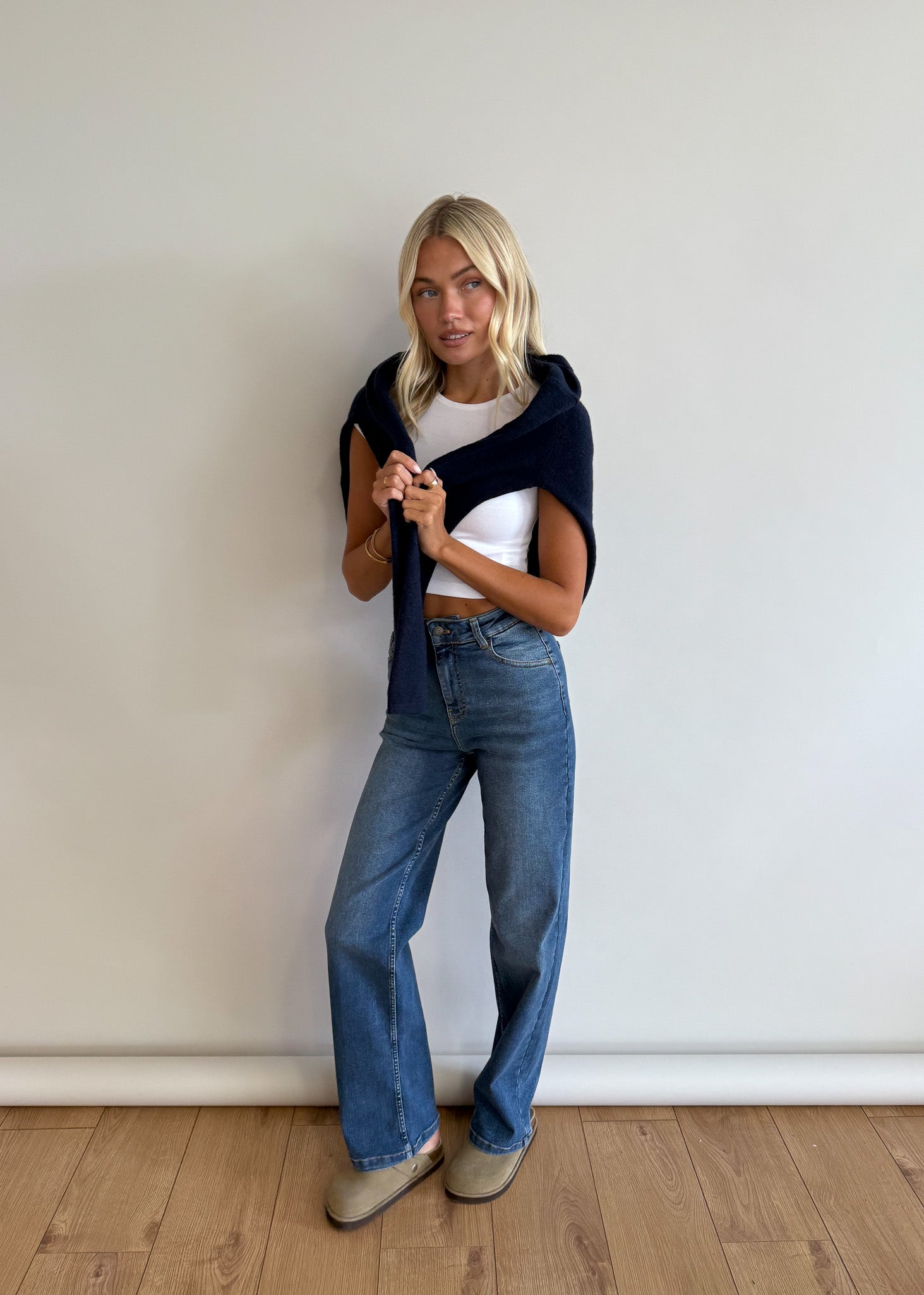 Image of 6 | 5’7 | Regular