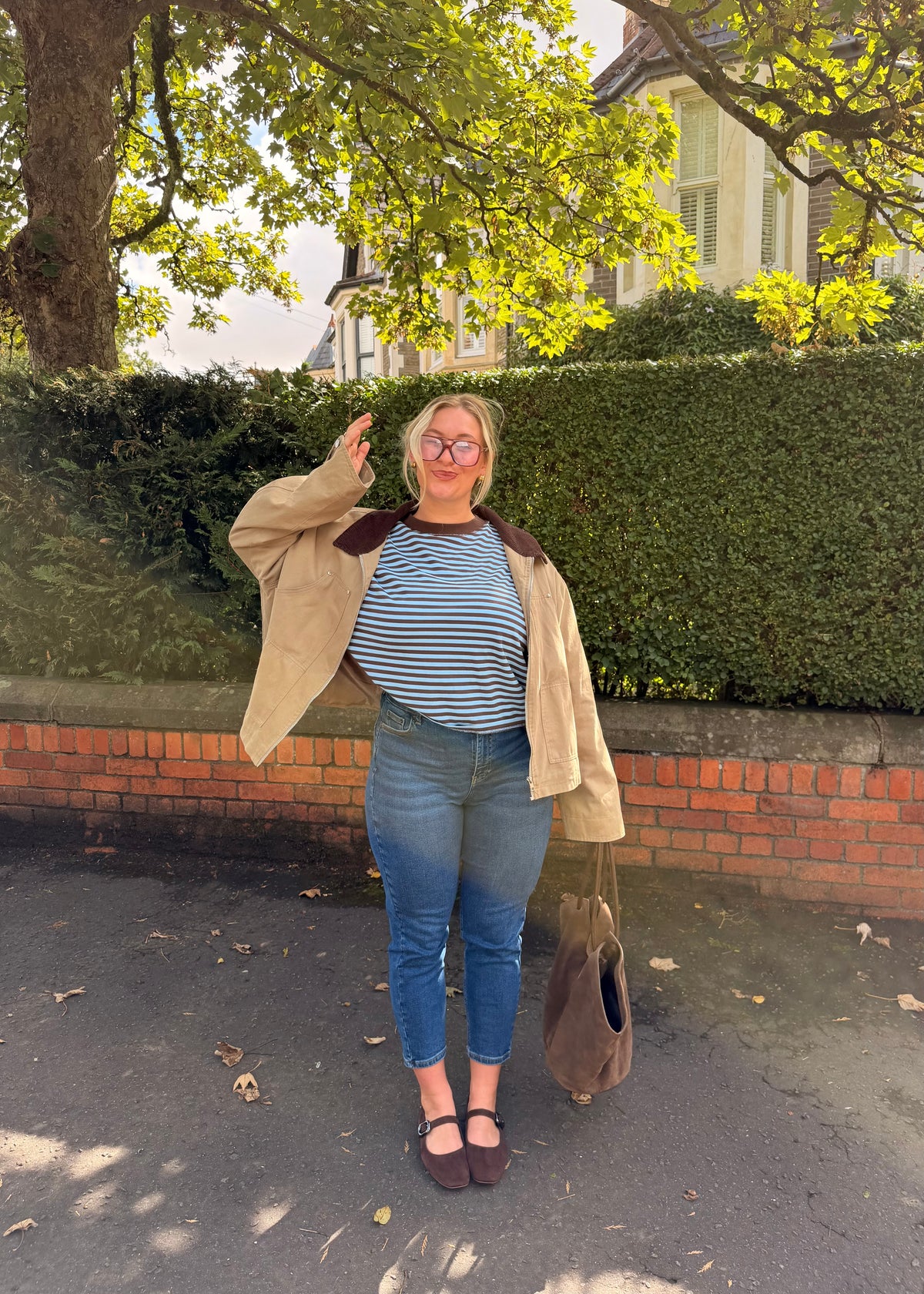 12 | 5’4 | Short