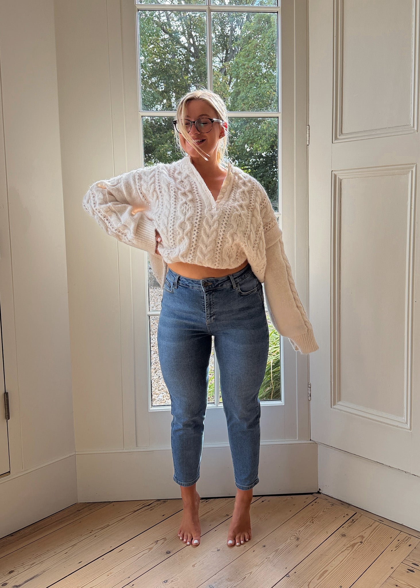 Image of 12 | 5’4 | Short