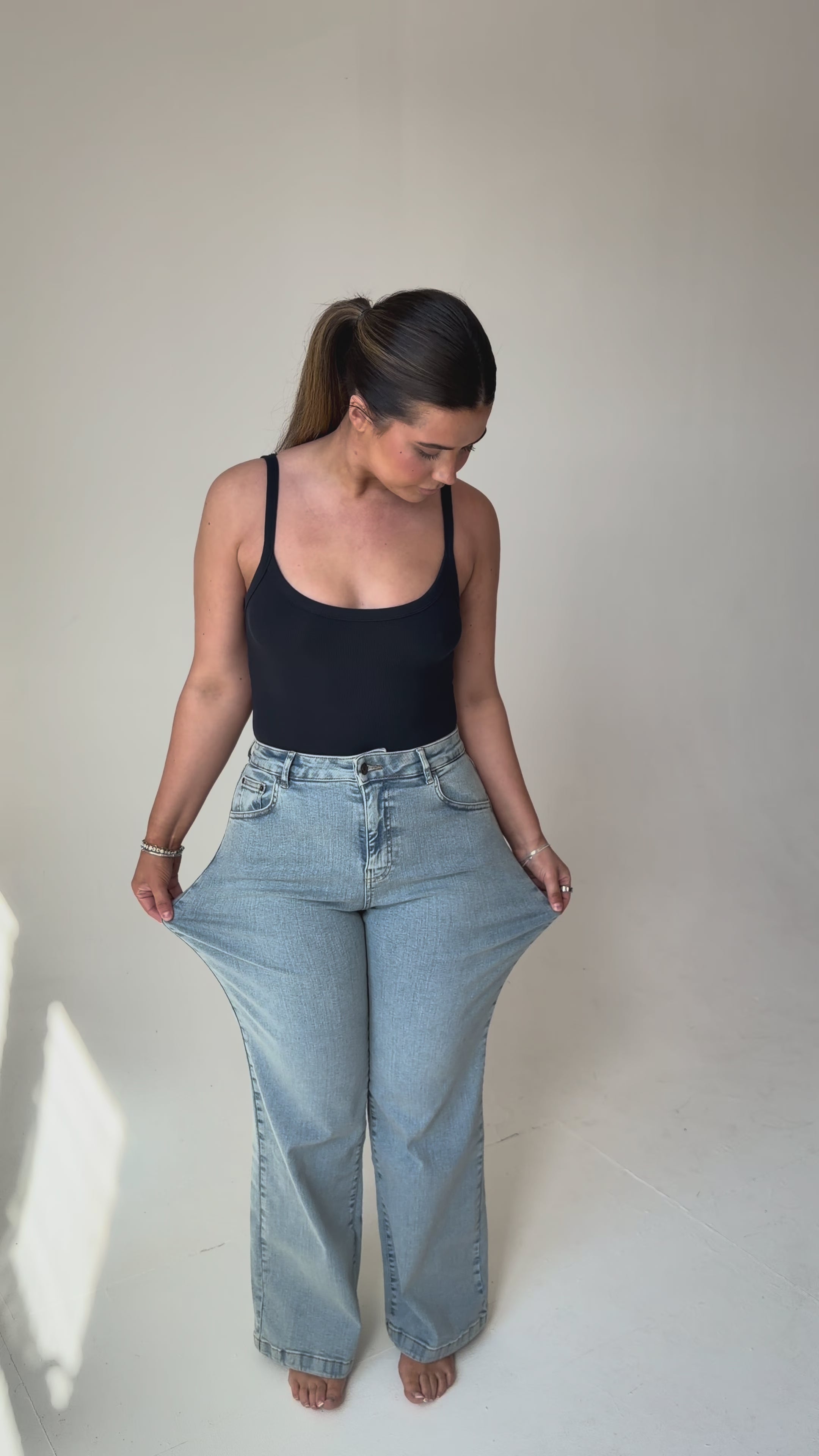 Image of Stretch Wide Leg Jean